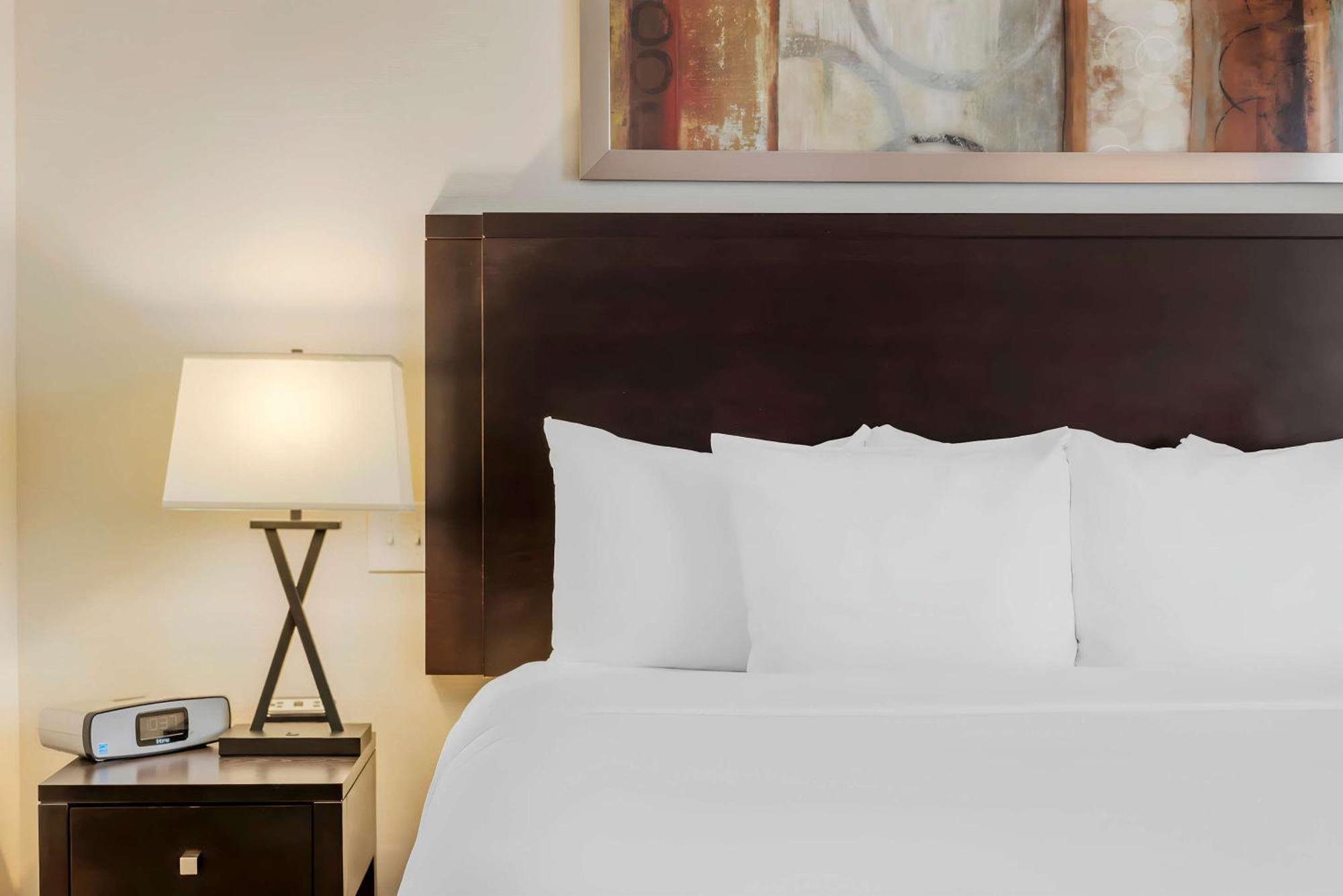 Comfort Bayer's 4* Timberlea